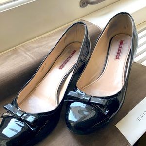 Prada Black Patent Pumps with Bow Block Heel